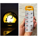 Luminária Geek de mesa Coraline e o Mundo Secreto